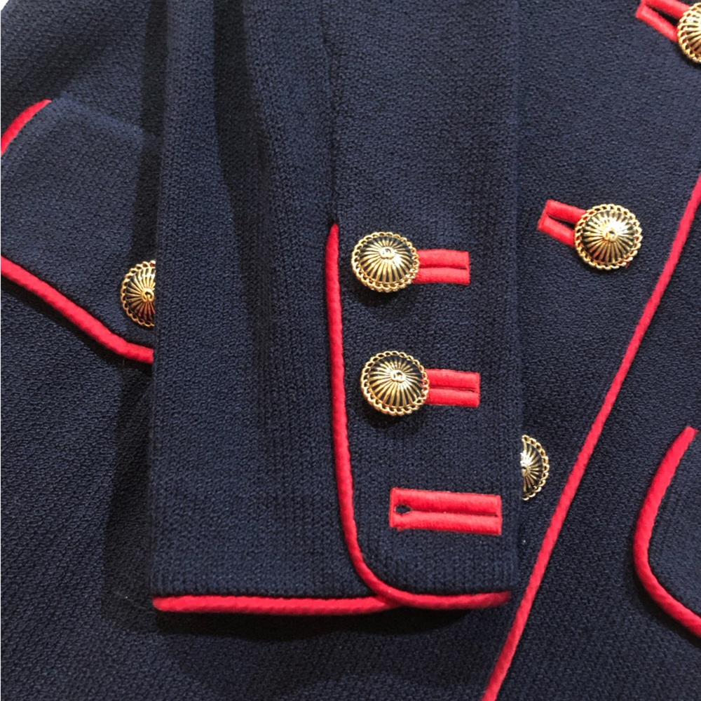 St.John Santana Knit Jacket and Pant Suit Navy Blue, Red Trim Sz 4 Vintage - Picture 4 of 10